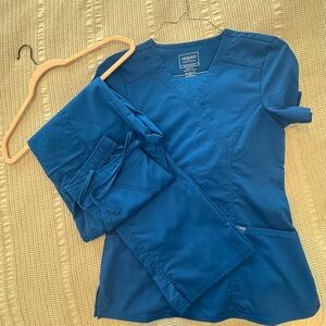Cherokee women’s scrubs
